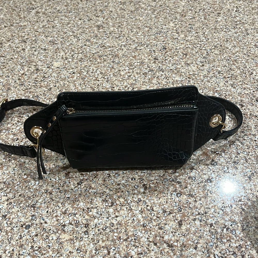 Leather like Waist bag with gold metal details